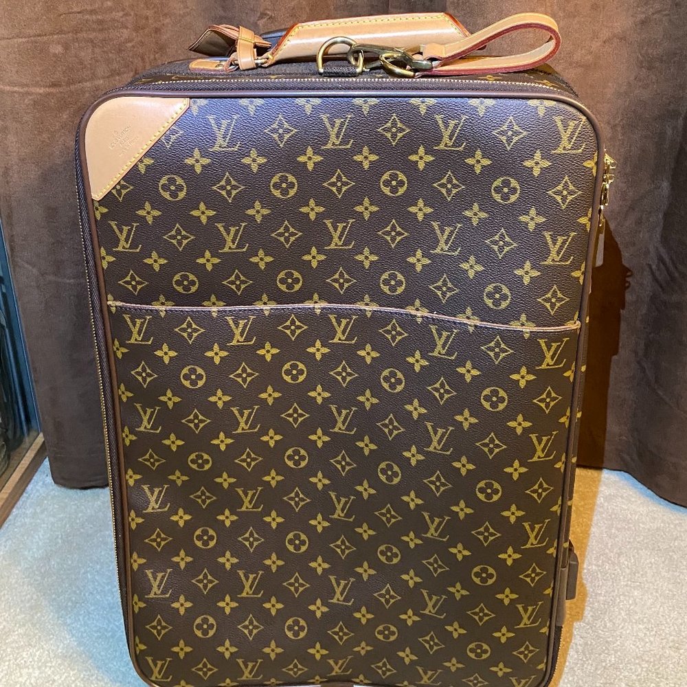 LOUIS VUITTON Vintage Monogram Pégase Légèr 55